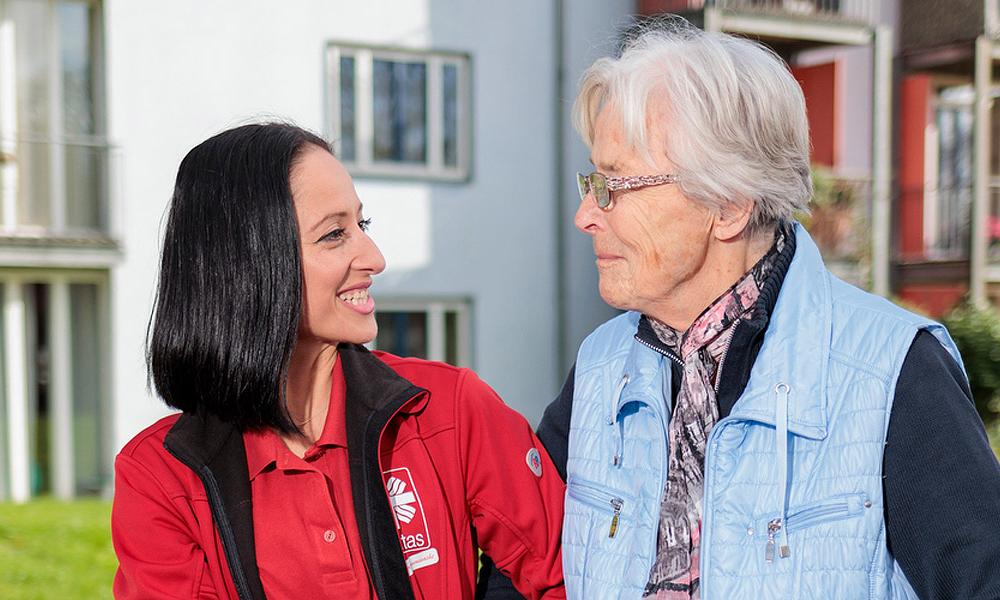Aktion Hilfe für alte Menschen